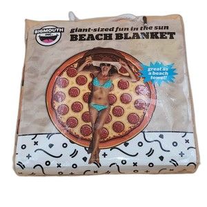 BigMouth Gigantic Pizza Beach Blanket Brand New.🍕🍕Great 🎁 for Pizza Lovers!!!